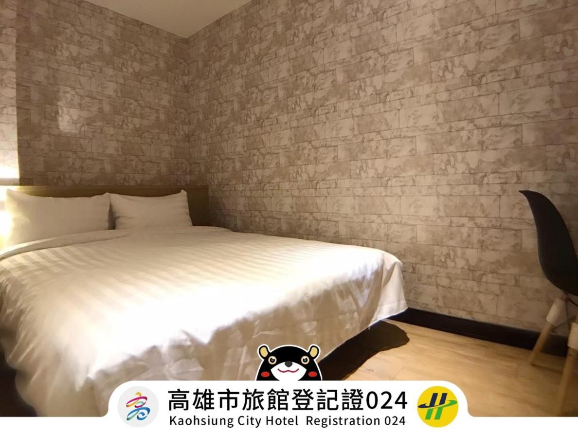 Win Inn Kaohsiung Hotel ภายนอก รูปภาพ