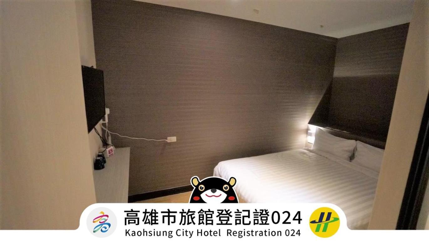 Win Inn Kaohsiung Hotel ภายนอก รูปภาพ