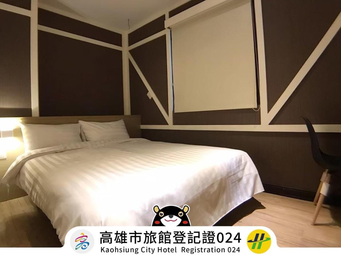 Win Inn Kaohsiung Hotel ภายนอก รูปภาพ