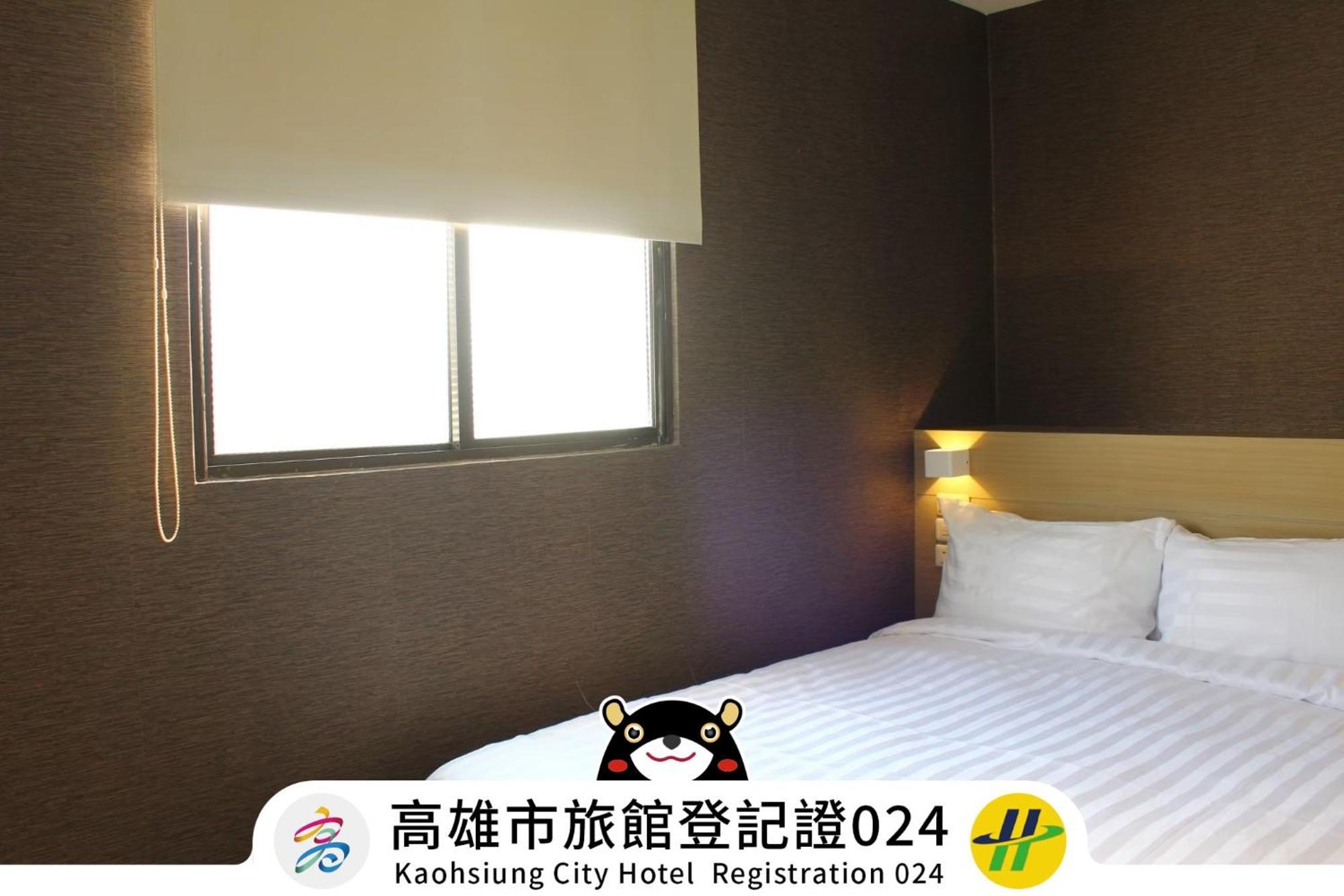Win Inn Kaohsiung Hotel ภายนอก รูปภาพ