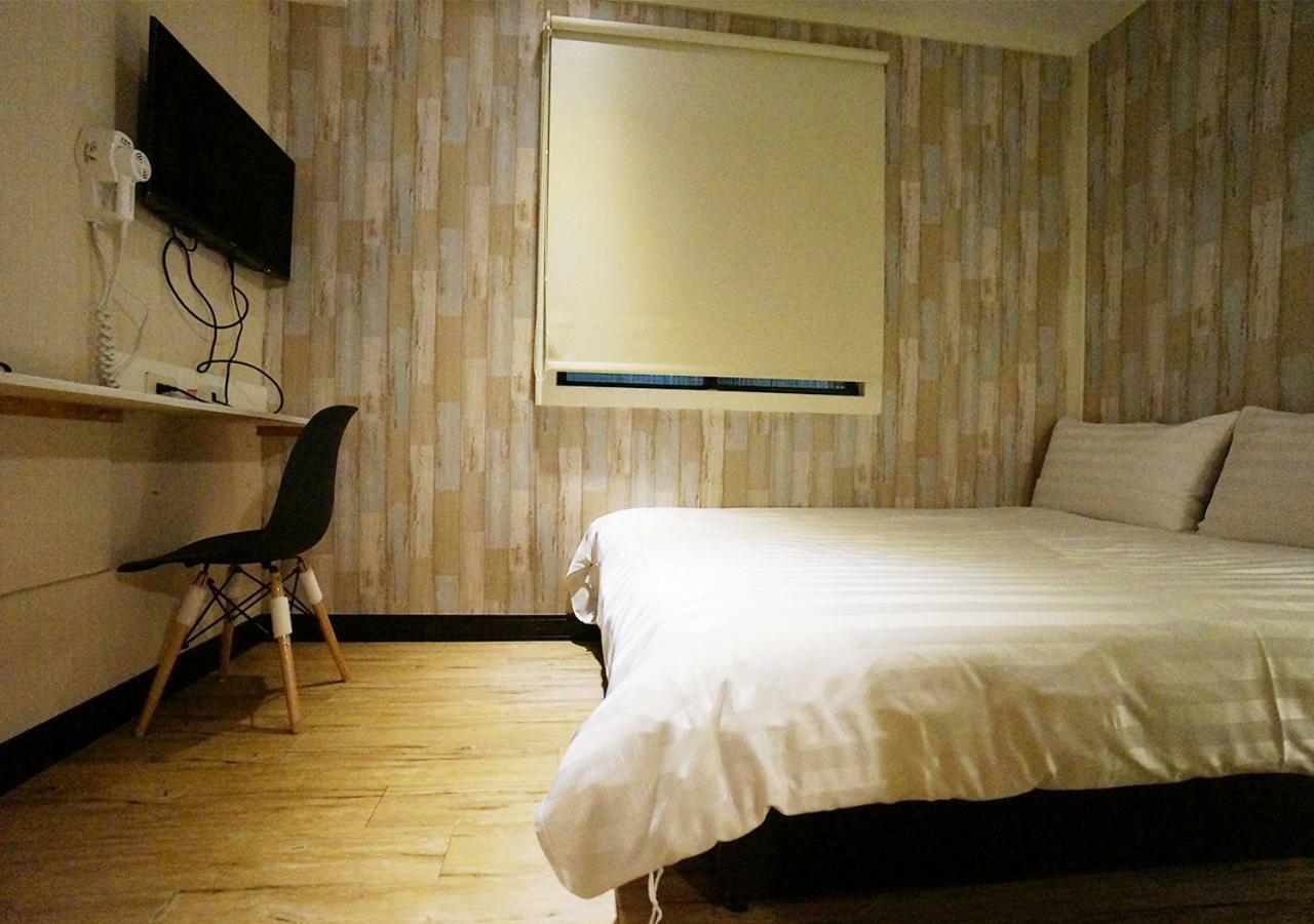 Win Inn Kaohsiung Hotel ภายนอก รูปภาพ